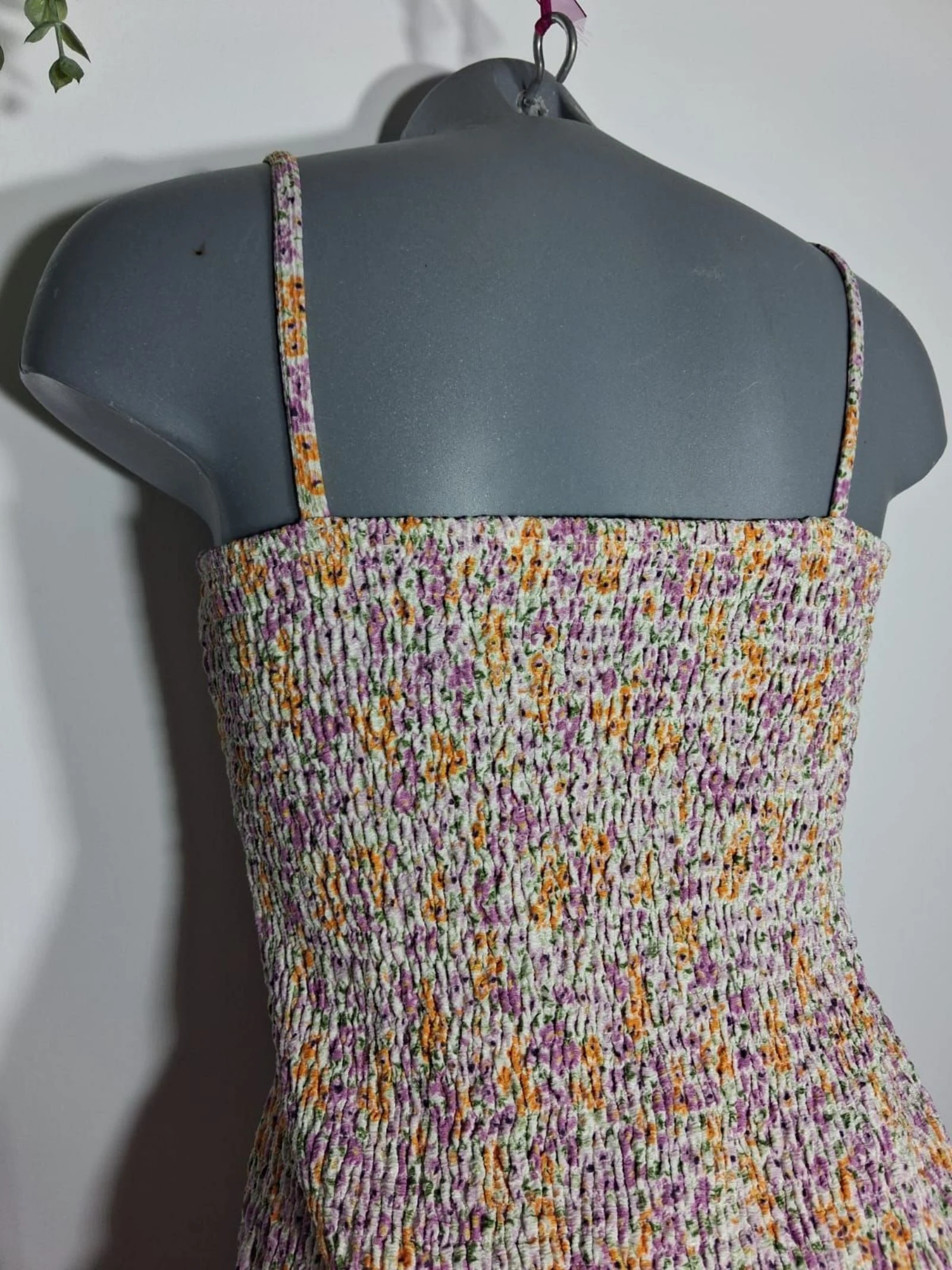 Vestido Primark floral fruncido con volantes talla S – photo 8
